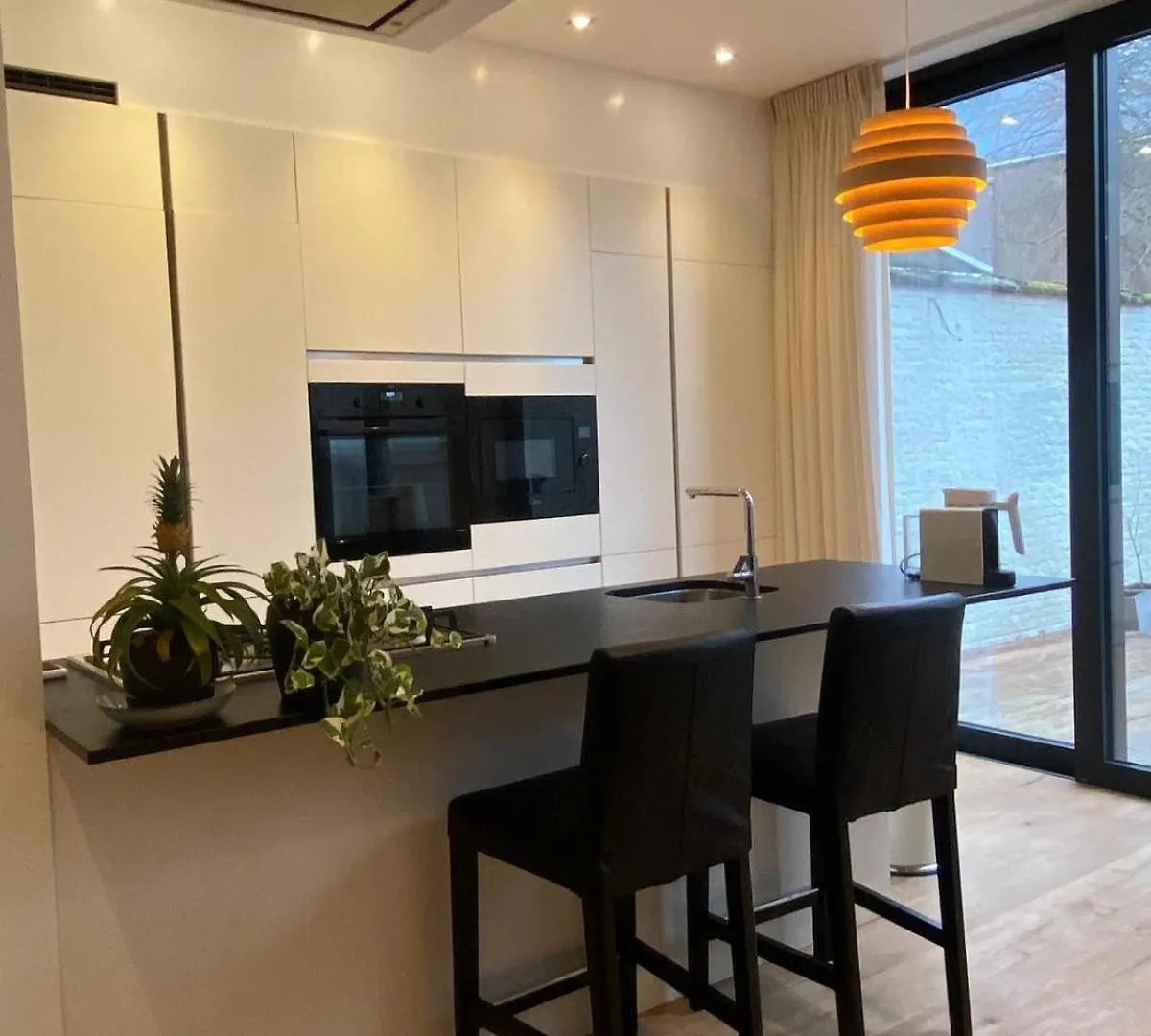 אנטוורפן Completely Renovated Apartment